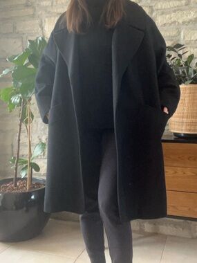 Classic Black Wool-Blend Oversized Cocoon Coat - Women L or XL Like New